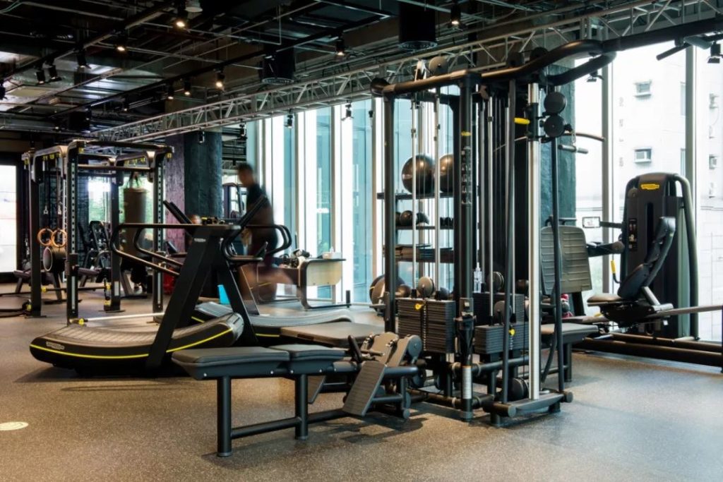 01 8 维塑科技 维塑科技